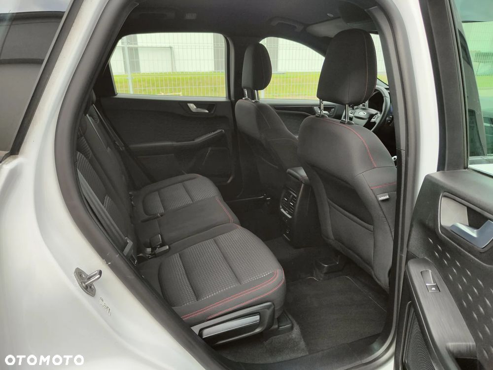 Ford Kuga 1.5 EcoBoost ST-LINE X - 13