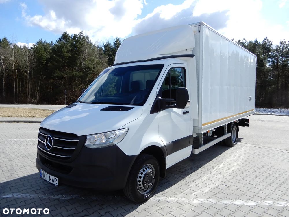 Mercedes-Benz Sprinter 516 CDI 2.2 CDI 163 KM Kontener 4.91 Cm 10 E.Palet Super Lekki ALUVAN DMC 3500 Kg 705 Kg Ładowność Tempomat Asystent Pasa Ruchu Stan Auta Jak Nowy UNIKAT - 8