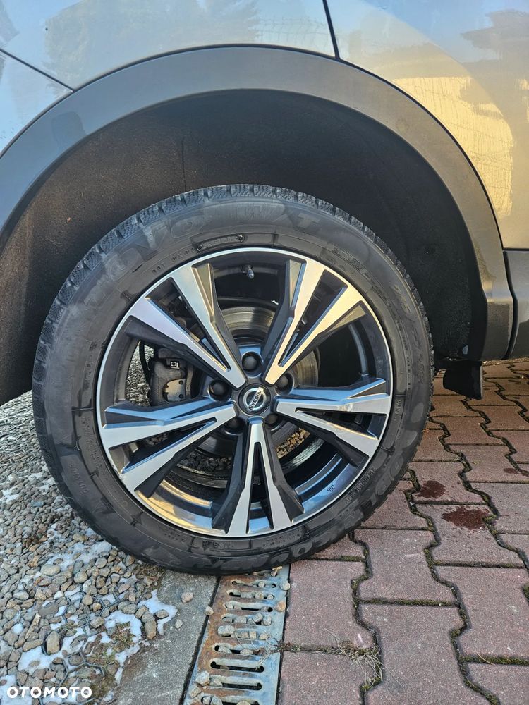Nissan Qashqai 1.3 DIG-T N-Connecta DCT - 12