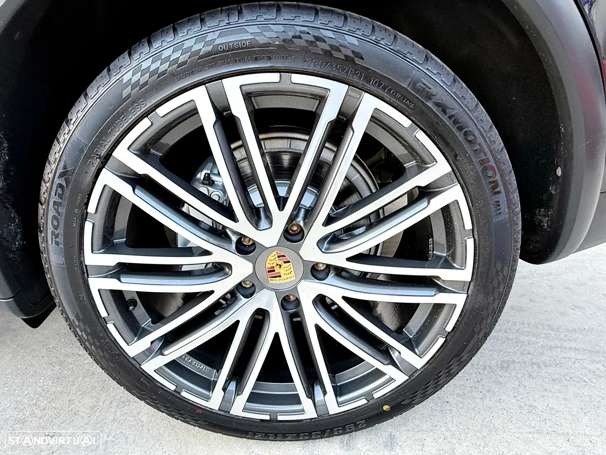 Porsche Cayenne S - 51