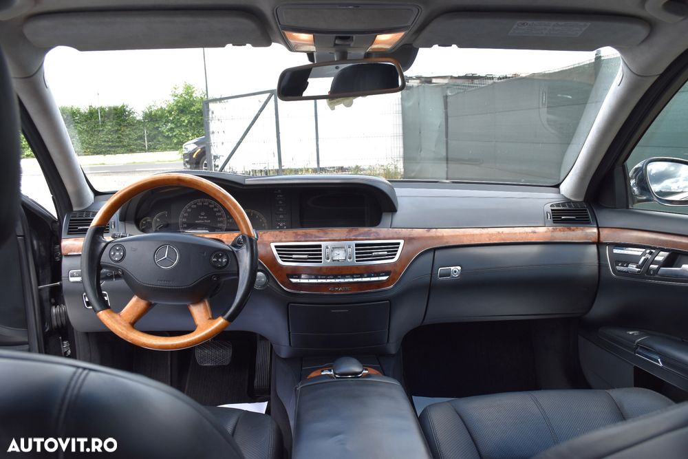 Mercedes-Benz S - 10