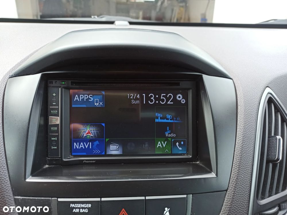 Hyundai ix35 2.0 CRDi 4WD Automatik Premium - 20