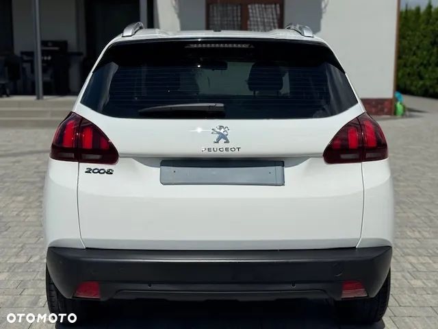 Peugeot 2008 - 5