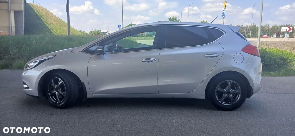 Kia Ceed 1.6 GDI Spirit - 6