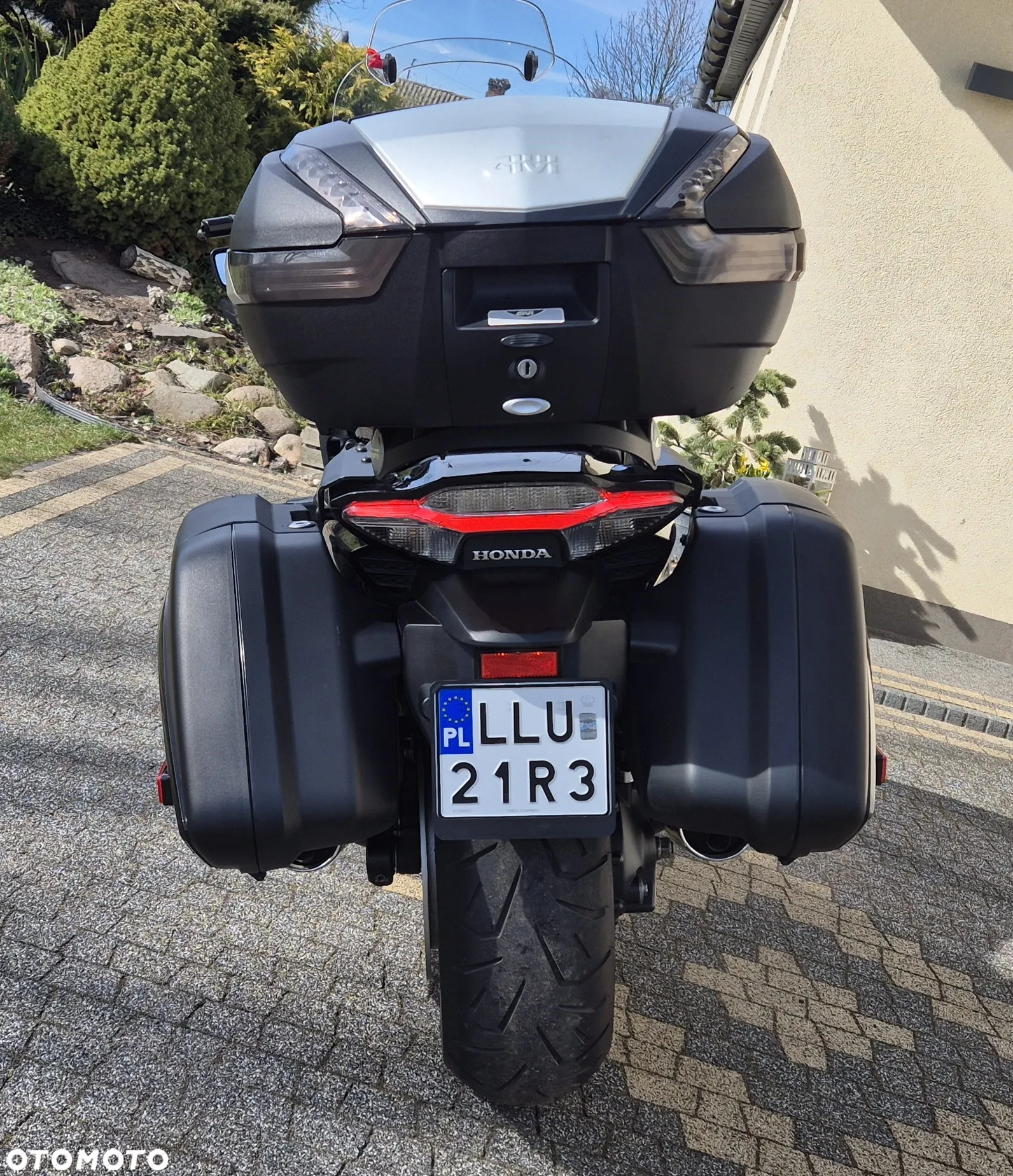 Honda CTX - 9