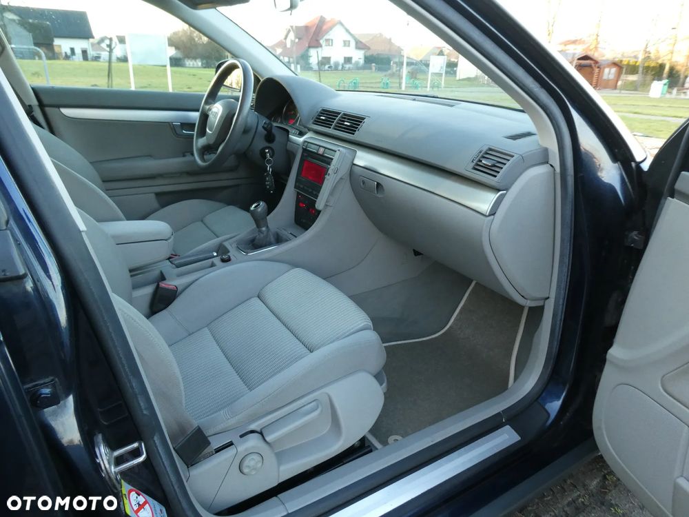 Audi A4 Avant 1.8 T - 12