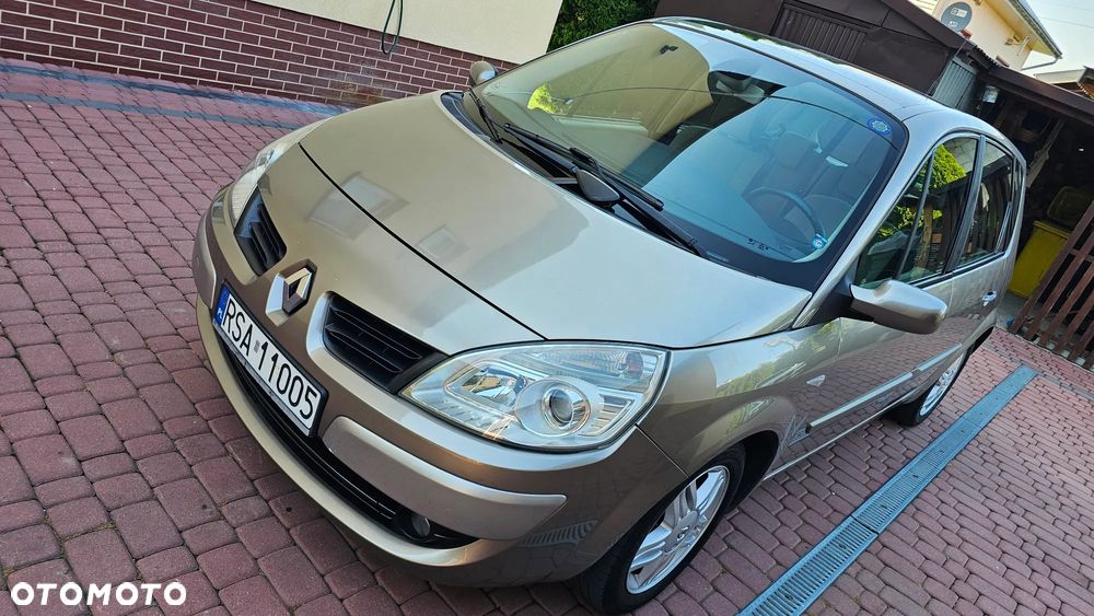 Renault Scenic 1.9 dCi Privilege - 10