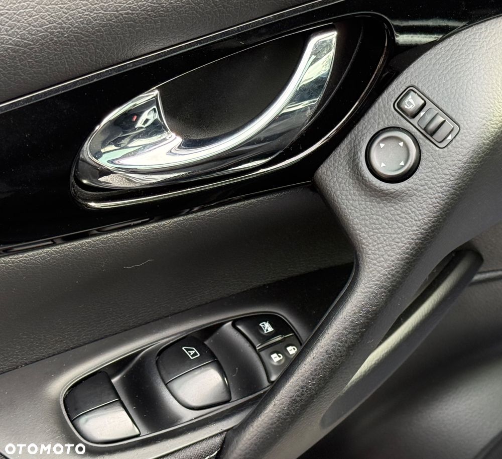 Nissan Qashqai 1.2 DIG-T Tekna+ - 29