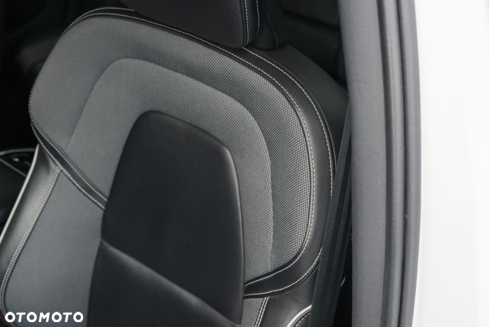 Volvo S60 - 33