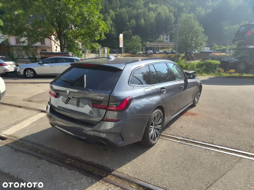 BMW Seria 3 320d xDrive M Sport sport - 7