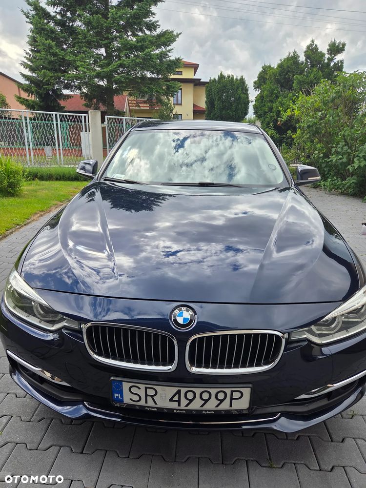 BMW Seria 3 318i - 14