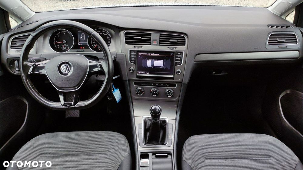 Volkswagen Golf 2.0 TDI (BlueMotion Technology) Comfortline - 5