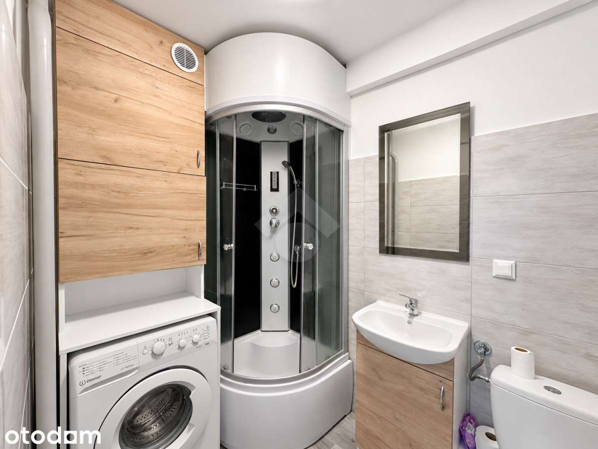 Kraków –  Kawalerka 31 m² |  Osobna kuchnia | Parking za szlabanem