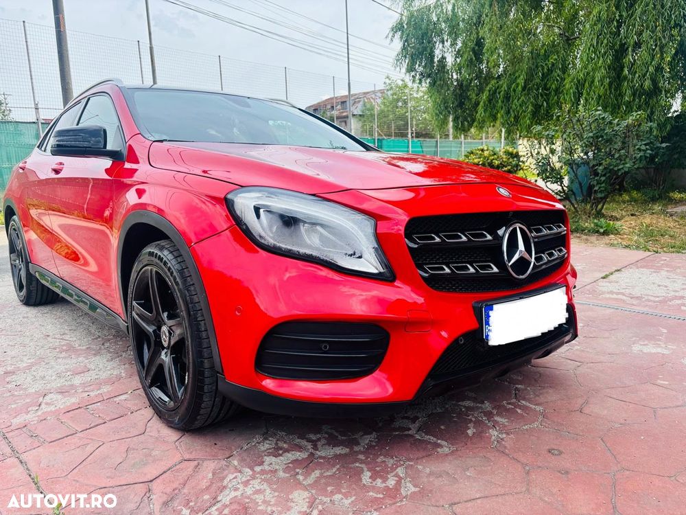 Mercedes-Benz GLA 220 4MATIC - 13