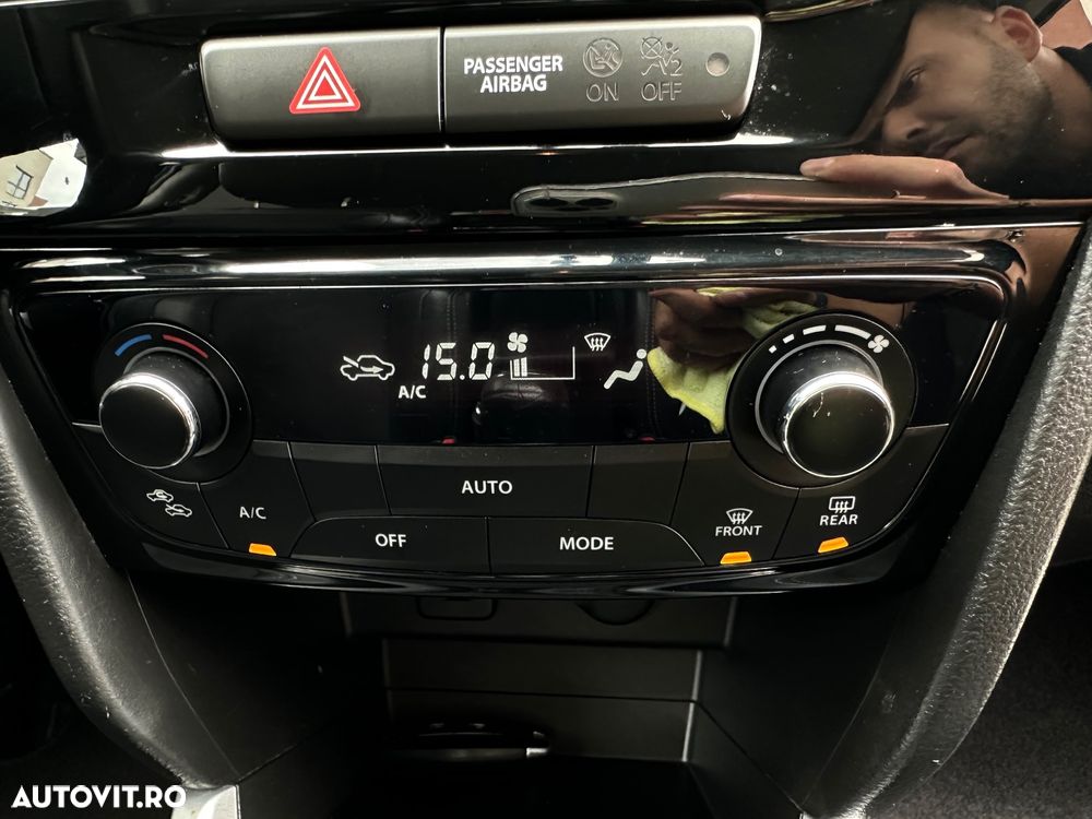 Suzuki Vitara 1.6 DDIS (4x4) Allgrip Comfort - 22