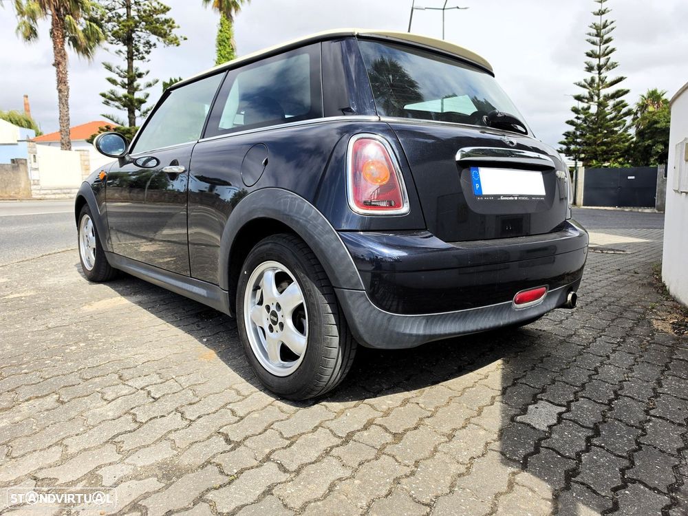 MINI 3 Portas Cooper D - 35