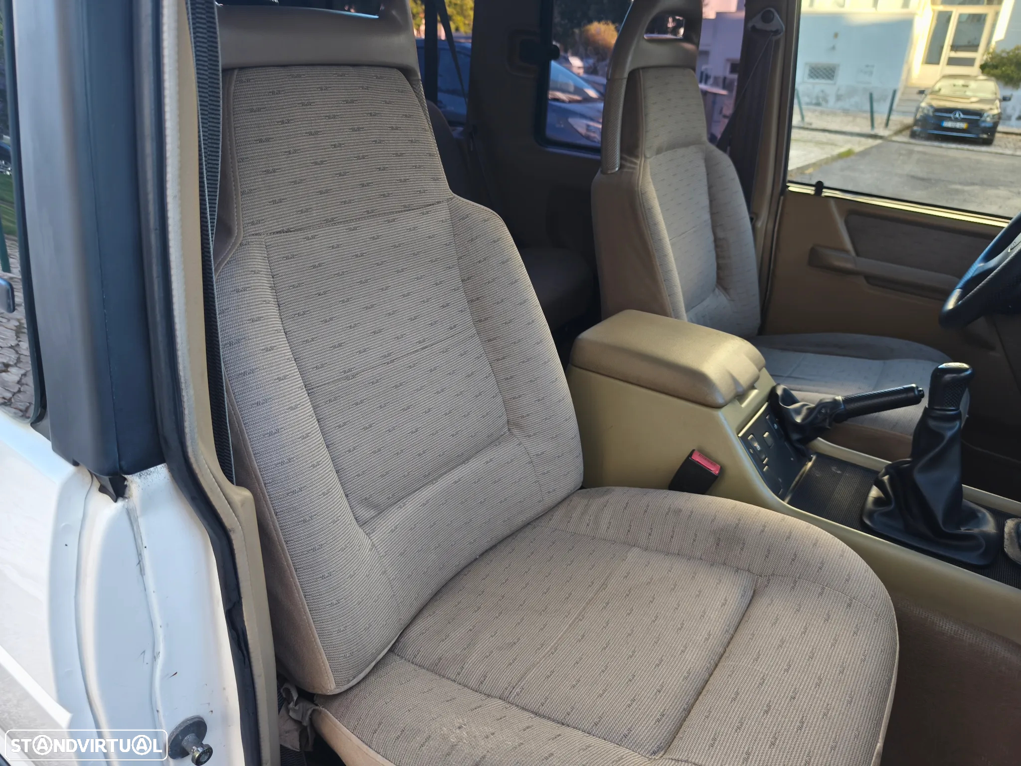 Land Rover Discovery 2.5 TDi - 25