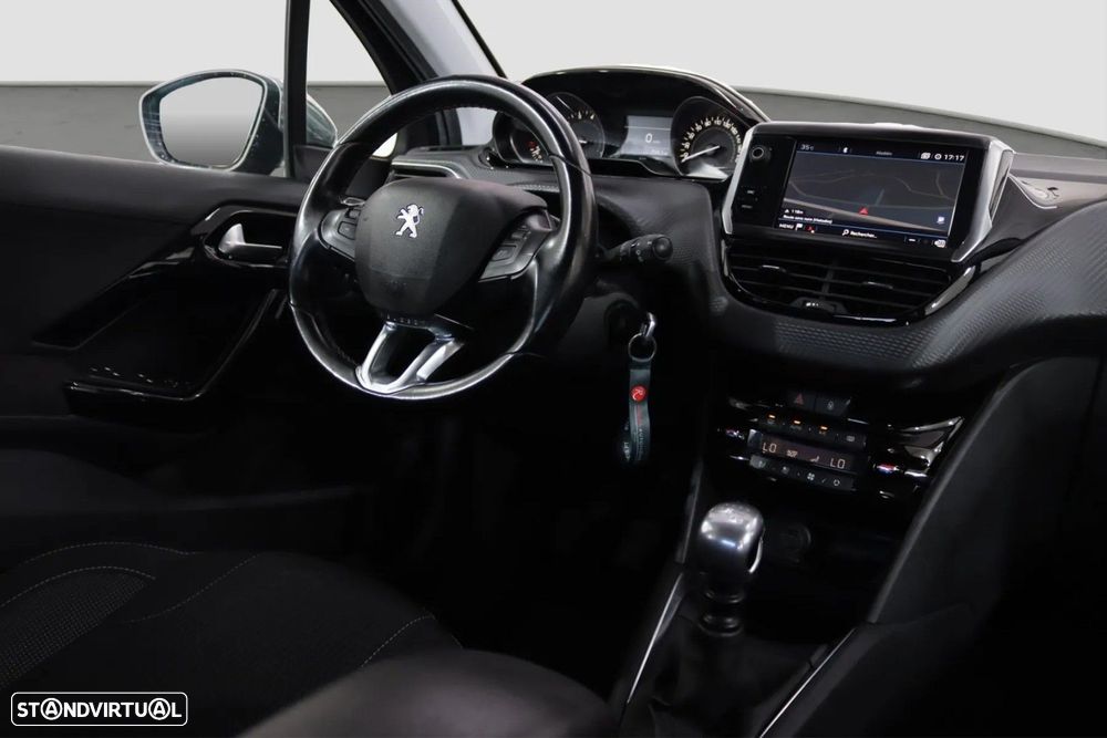 Peugeot 208 1.2 PureTech Allure - 6