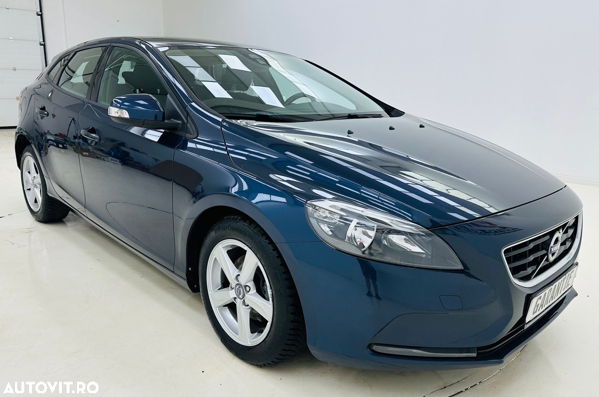 Volvo V40 - 2