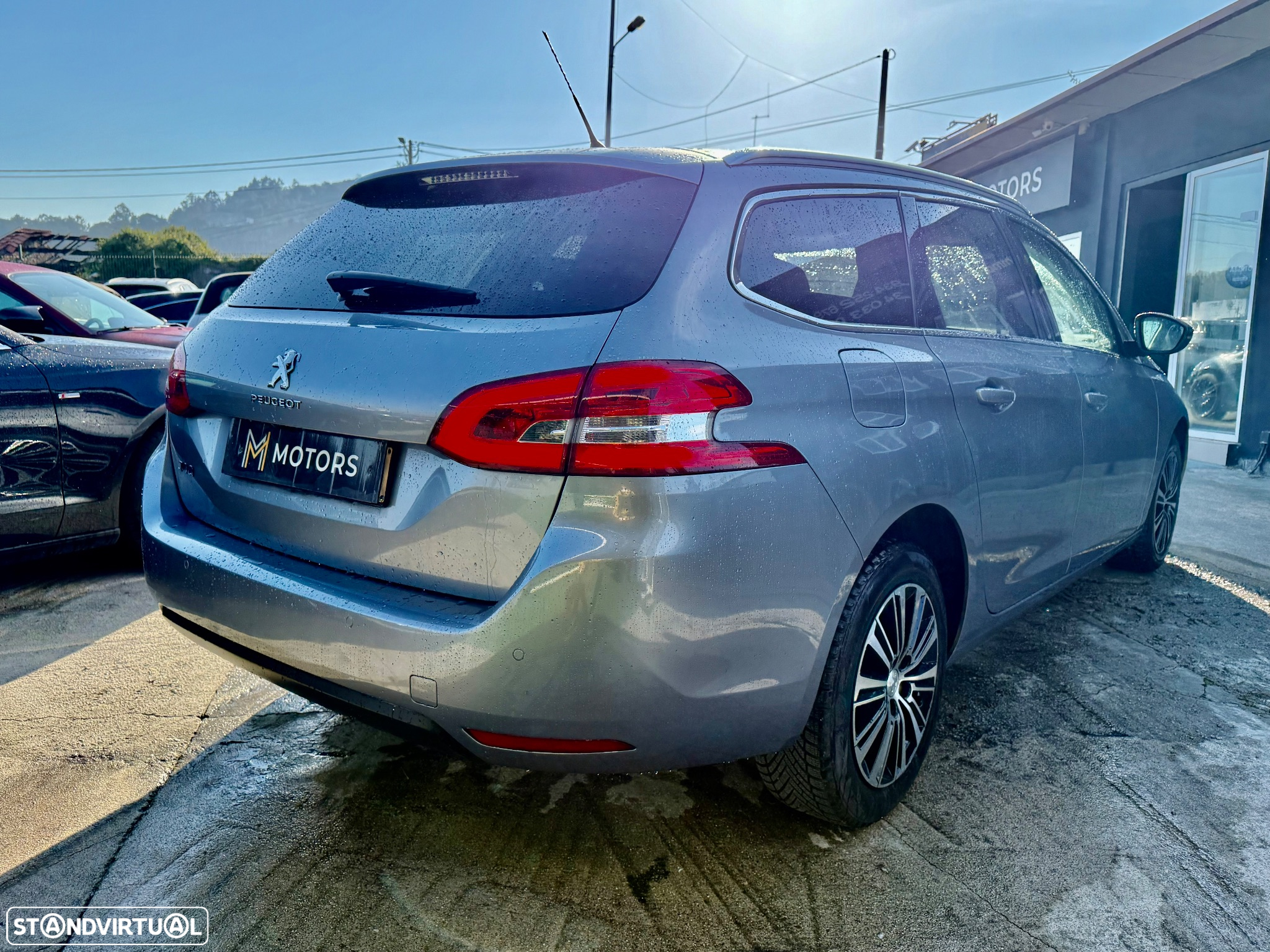 Peugeot 308 1.2 PureTech Allure Full LED - 35