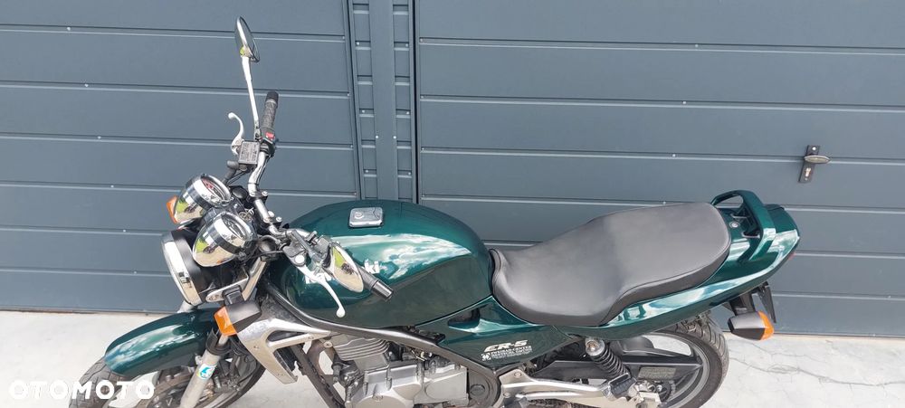 Kawasaki ER - 9