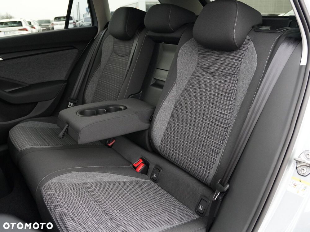 Skoda Superb 2.0 TDI SCR 4x4 Selection DSG - 36