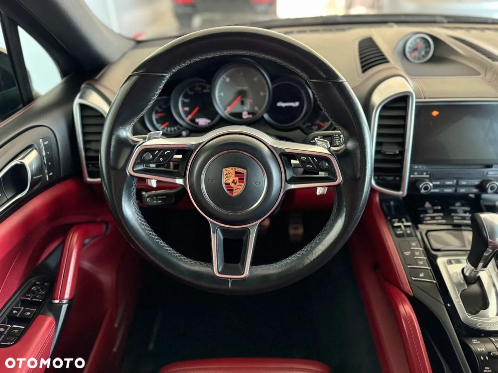 Porsche Cayenne S Diesel Platinum Edition - 20