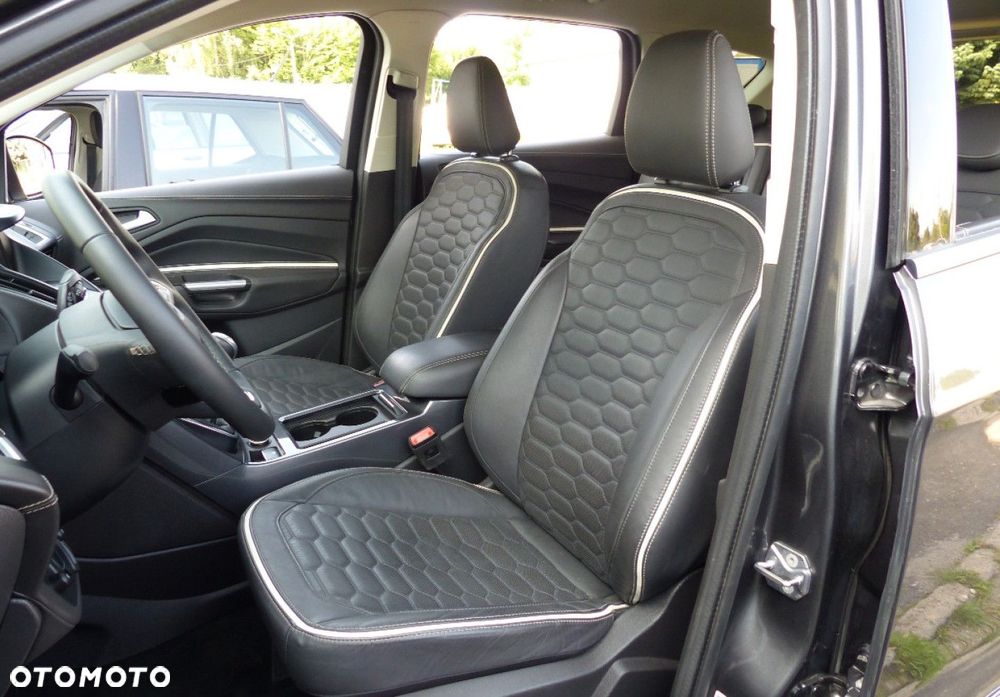Ford Kuga - 11