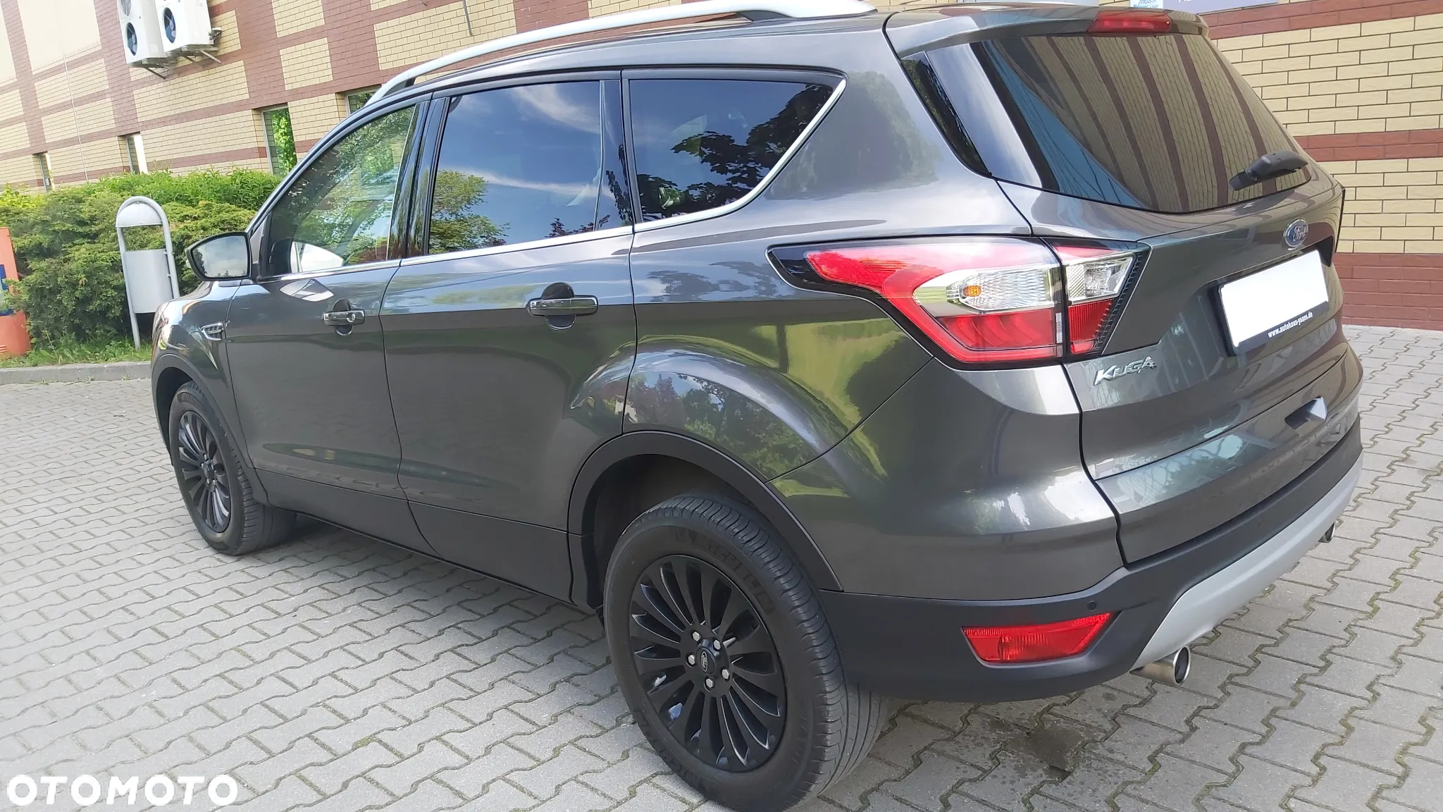 Ford Kuga - 4