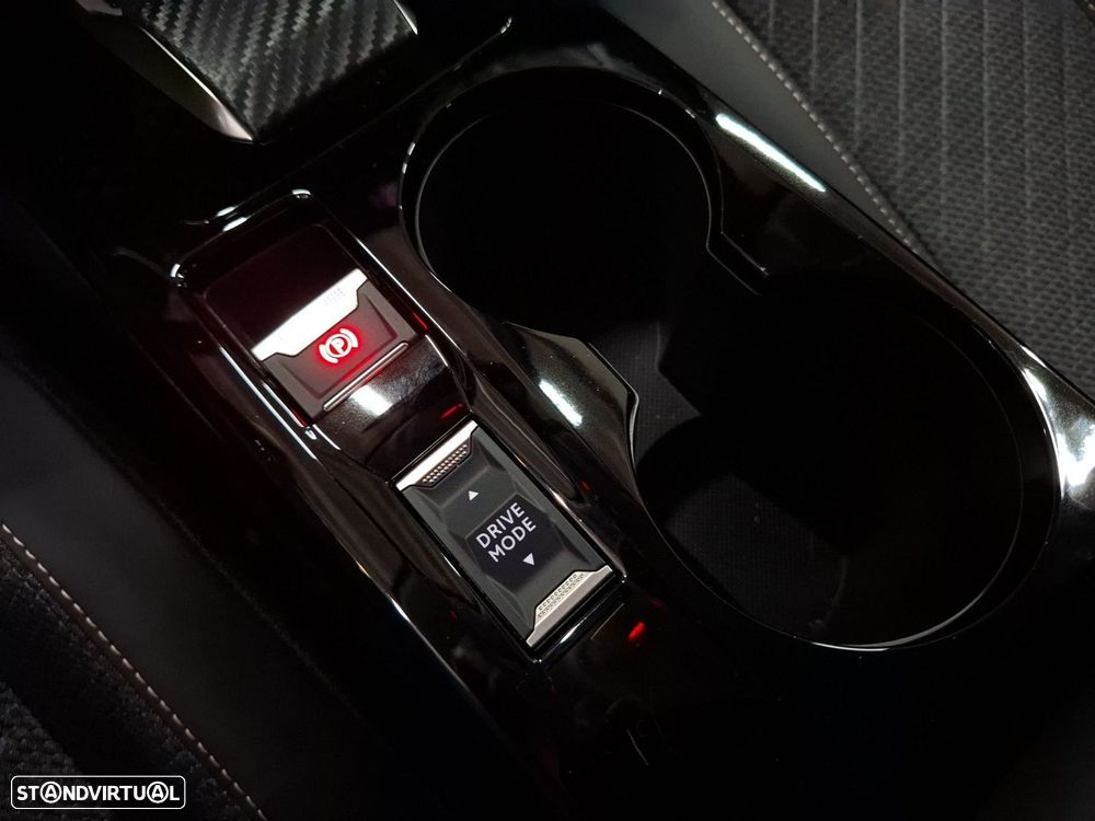 Peugeot e-208 50 kWh Allure - 18
