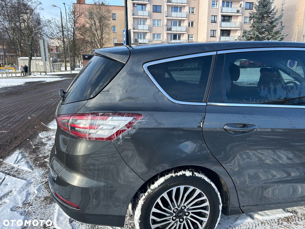 Ford S-Max 2.0 TDCi Titanium PowerShift - 9