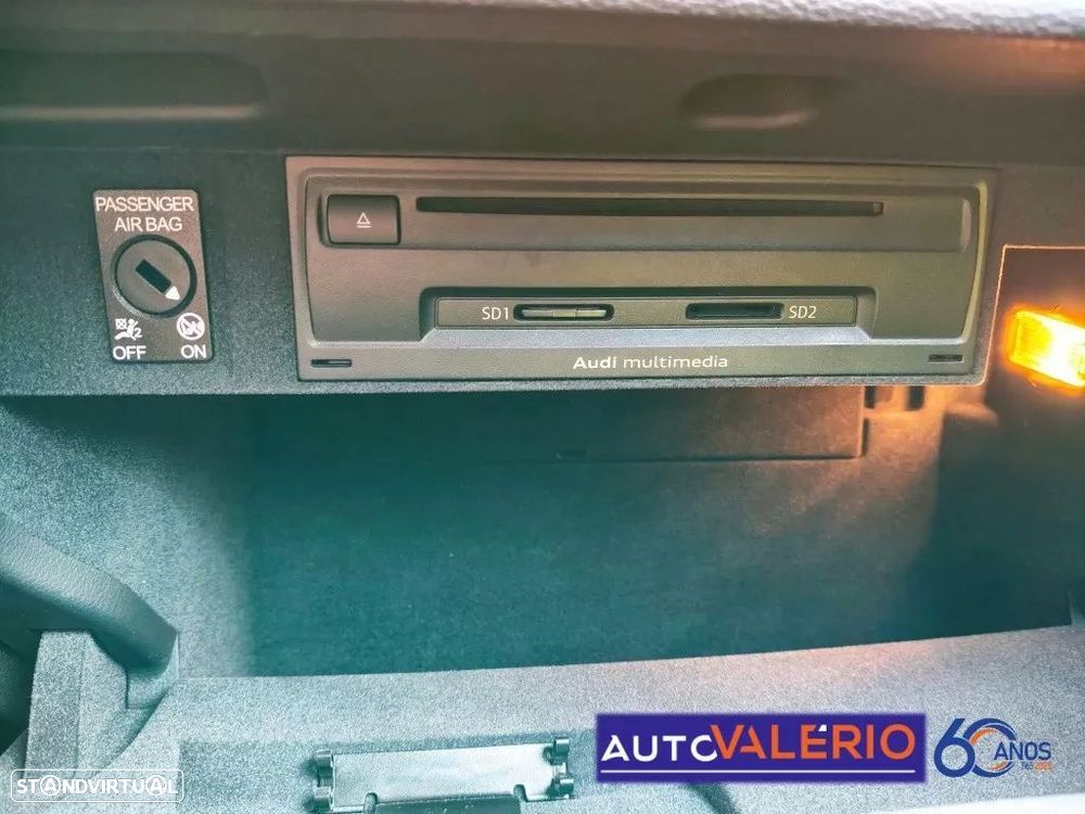 Audi A3 Limousine 1.6 TDI Attraction - 27