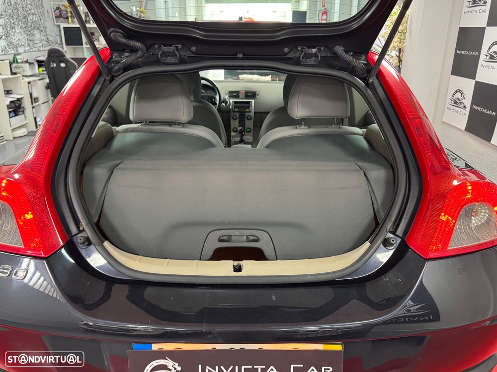 Volvo C30 1.6 D Drive Momentum - 12