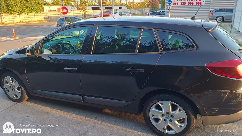RENAULT Megane 2011 — imagine 2