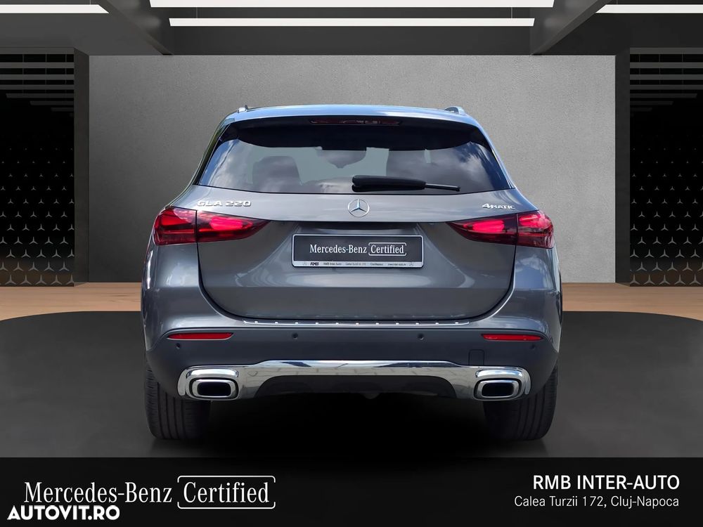 Mercedes-Benz GLA 220 4MATIC 8G-DCT Progressive Advanced - 14