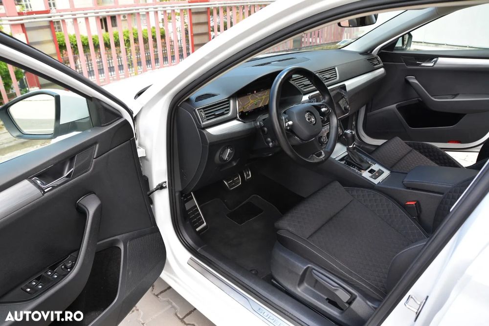Skoda Superb 2.0 TDI DSG Premium Edition - 6