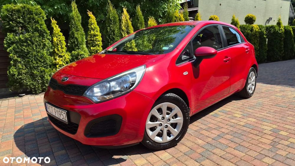 Kia Rio - 1