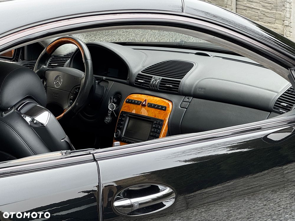 Mercedes-Benz CL - 16