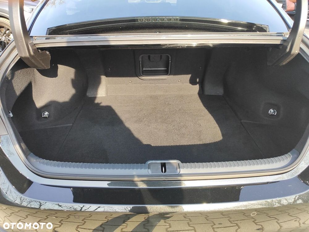 Lexus ES 300h Business Edition - 25