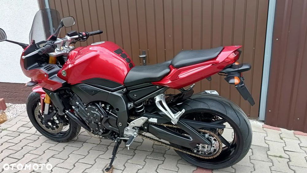 Yamaha FZ - 20