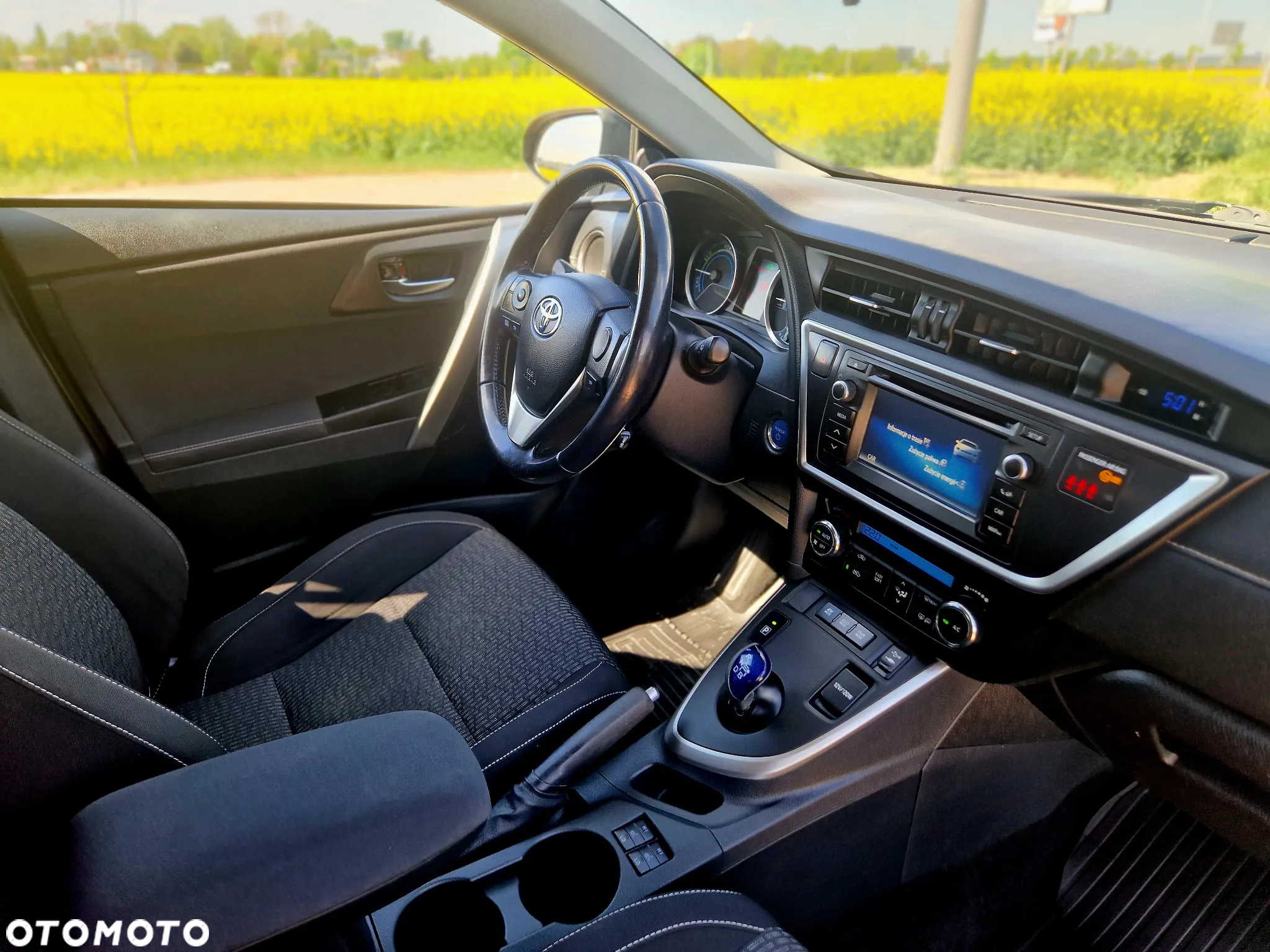 Toyota Auris - 15