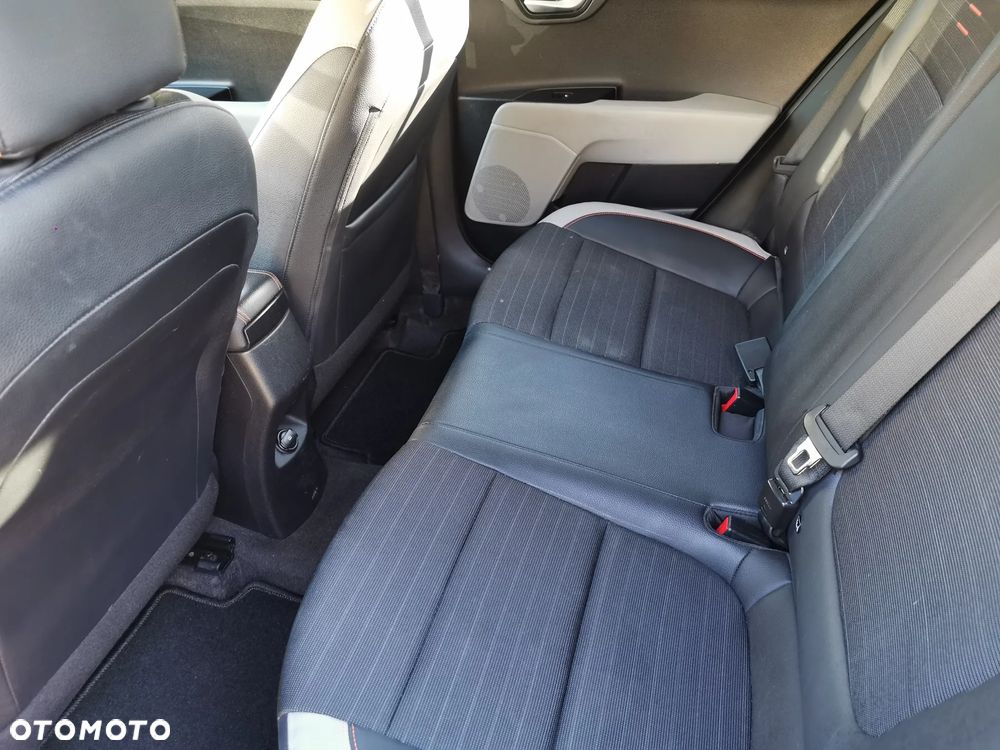 Kia Stonic 1.6 CRDi Vision - 2