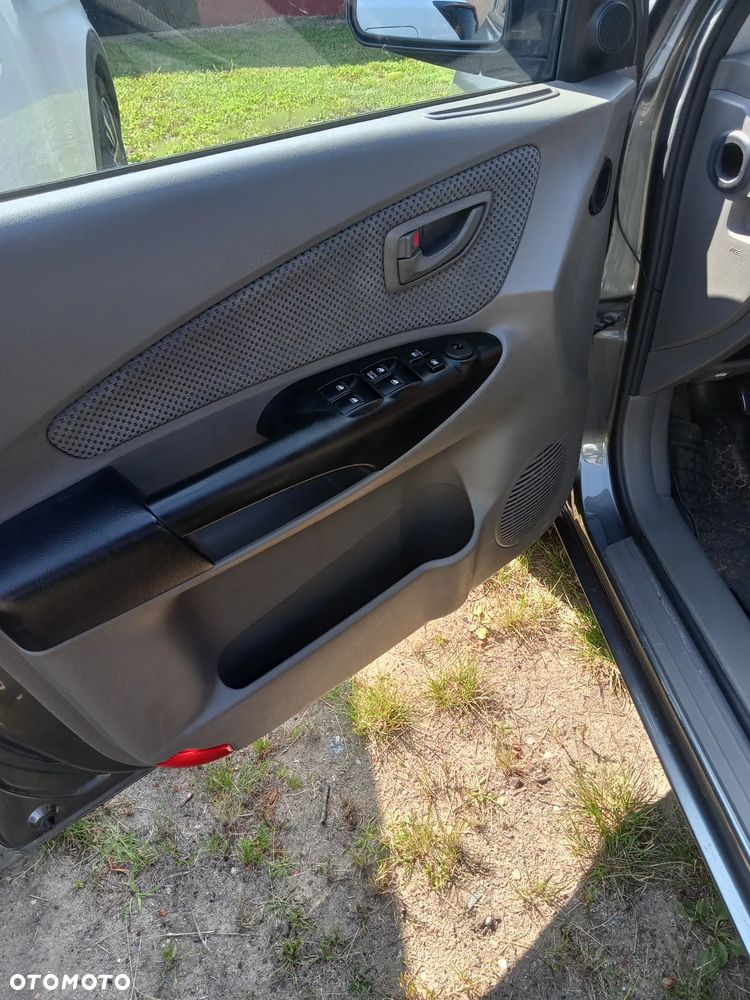 Hyundai Tucson 2.0 Comfort 2WD - 7