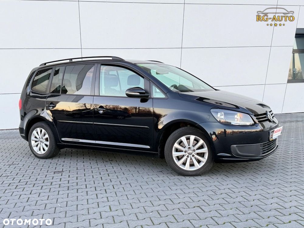 Volkswagen Touran - 4