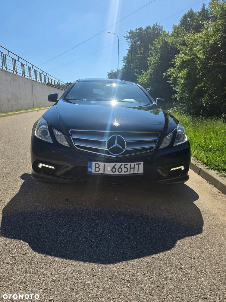 Mercedes-Benz Klasa E 220 CDI DPF BlueEFFICIENCY Automatik Elegance - 11