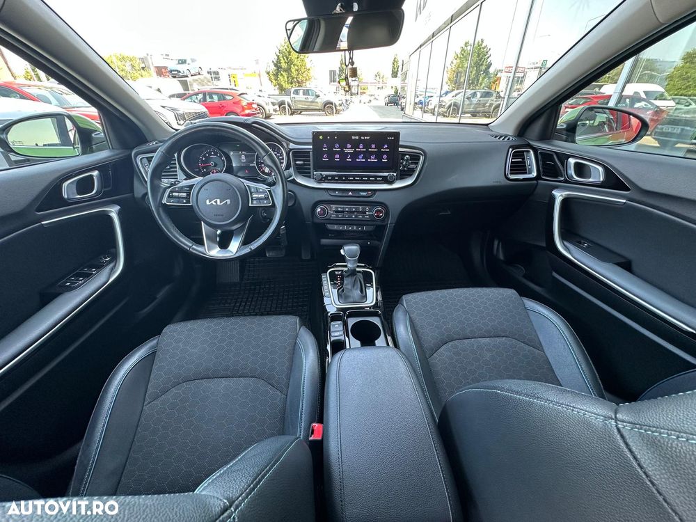 Kia XCeed - 8