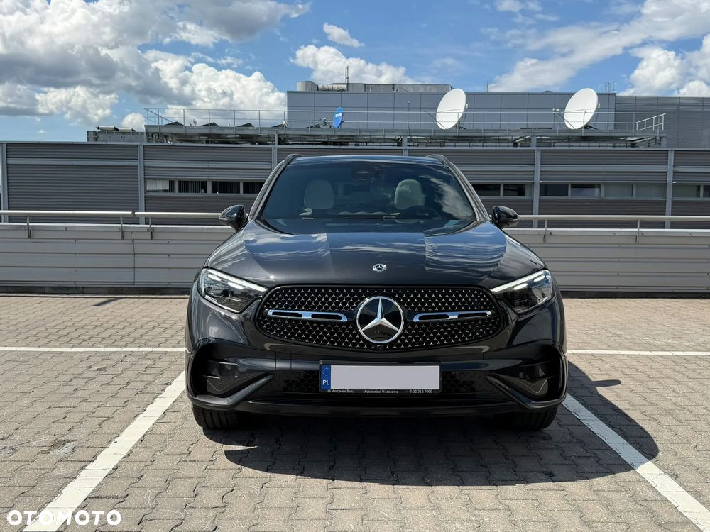 Mercedes-Benz GLC 220 d mHEV 4-Matic AMG Line - 11
