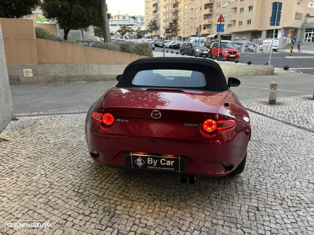 Mazda MX-5 - 8