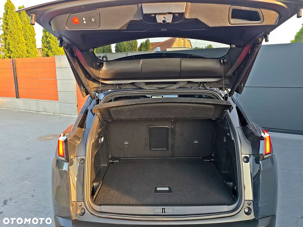 Peugeot 3008 BlueHDi 180 Stop & Start EAT8 GT - 20