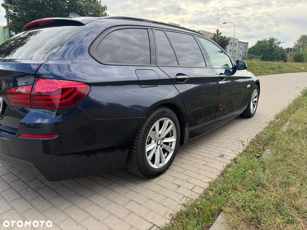 BMW Seria 5 520d - 5